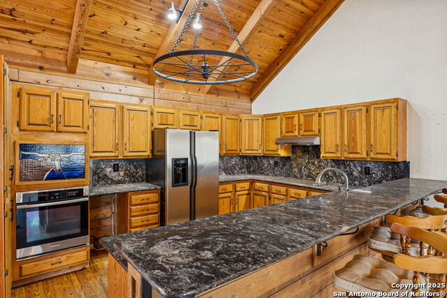 Listing photo id 22 for 430 Stoney Ridge