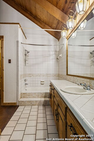 Listing photo id 33 for 430 Stoney Ridge