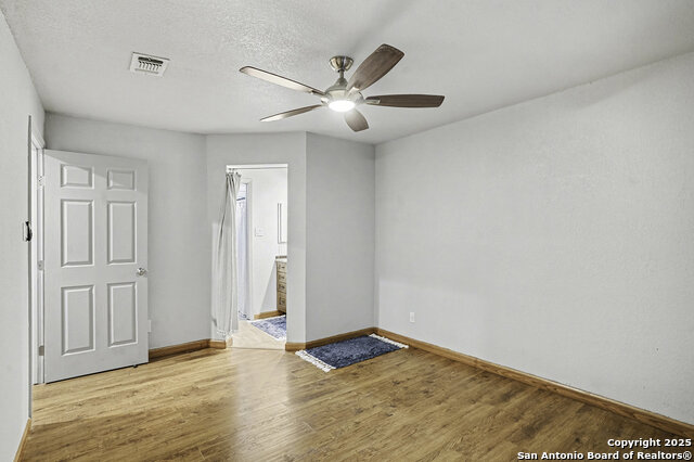 Image 18 of 29 For 14343 Judson Rd 302