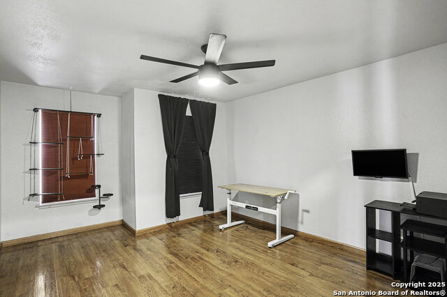 Image 23 of 29 For 14343 Judson Rd 302