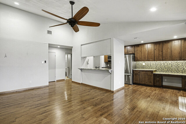 Image 3 of 29 For 14343 Judson Rd 302