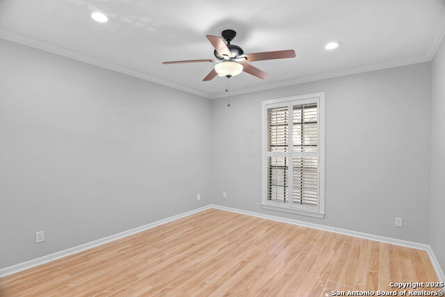 Image 8 of 14 For 7926 Broadway  608