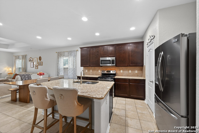 Image 9 of 29 For 3502 Penta Fields