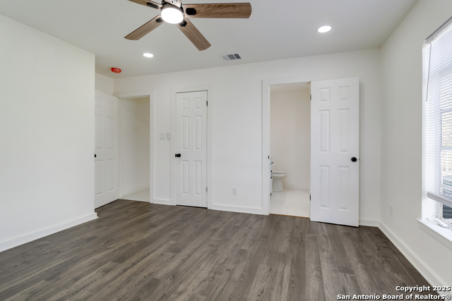 Image 11 of 26 For 2323 Crockett E