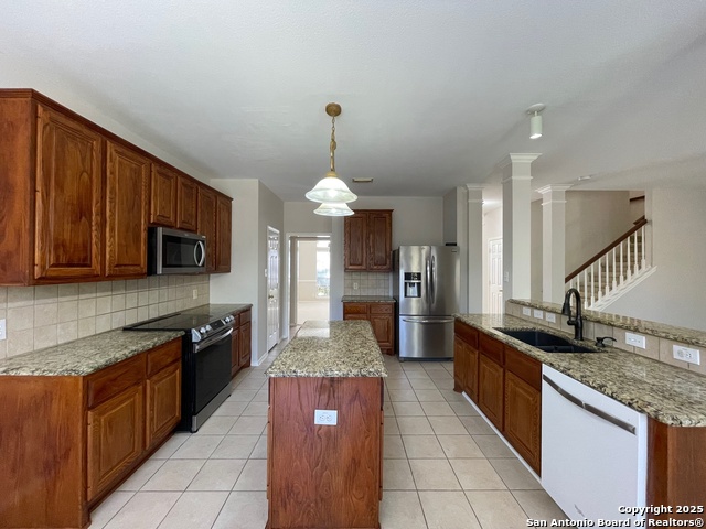 Image 15 of 46 For 1111 Glade Crossing