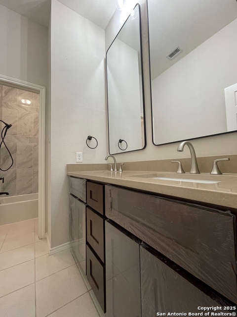 Image 16 of 46 For 1111 Glade Crossing