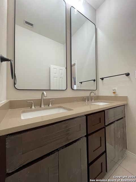 Image 22 of 46 For 1111 Glade Crossing