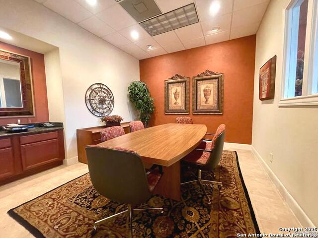 Listing photo id 3 for 4091 (condo) De Zavala  3 Suite #1