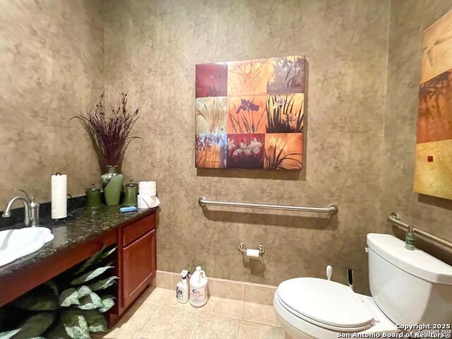 Listing photo id 4 for 4091 (condo) De Zavala  3 Suite #1
