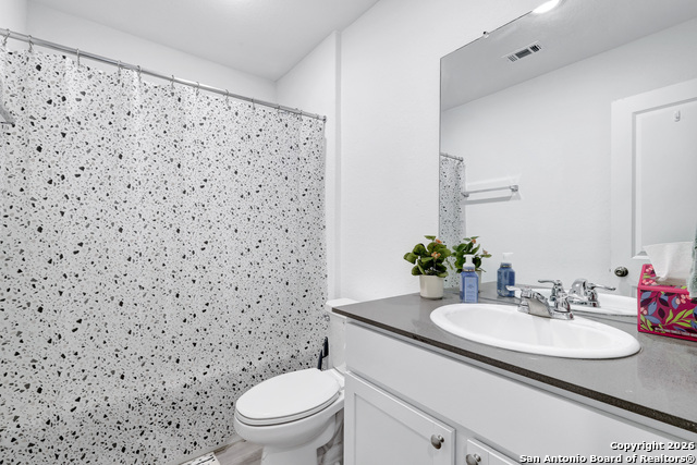 Image 12 of 17 For 9015 Lunar Cv