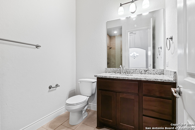 Image 21 of 41 For 427 Evans Oak