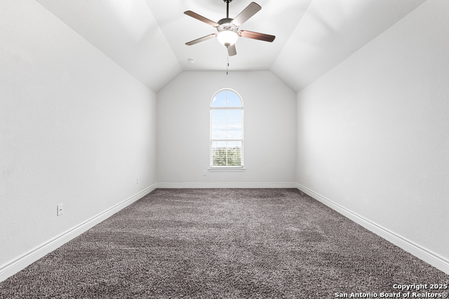 Image 29 of 41 For 427 Evans Oak