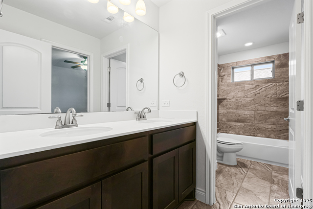 Image 30 of 41 For 427 Evans Oak