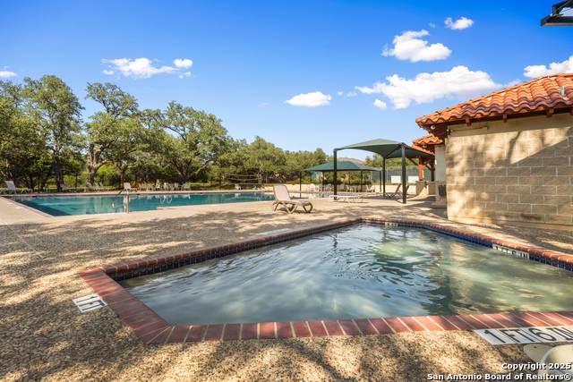 Image 34 of 41 For 427 Evans Oak