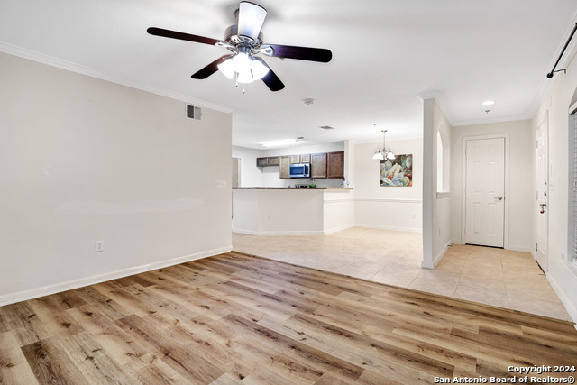 Listing photo id 9 for 7323 Snowden Rd  3108