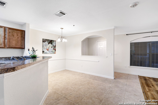 Listing photo id 10 for 7323 Snowden Rd  3108