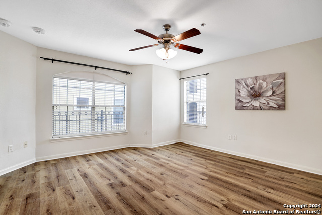 Listing photo id 18 for 7323 Snowden Rd  3108