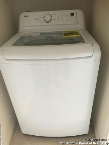 Listing photo id 3 for 7323 Snowden Rd  3108