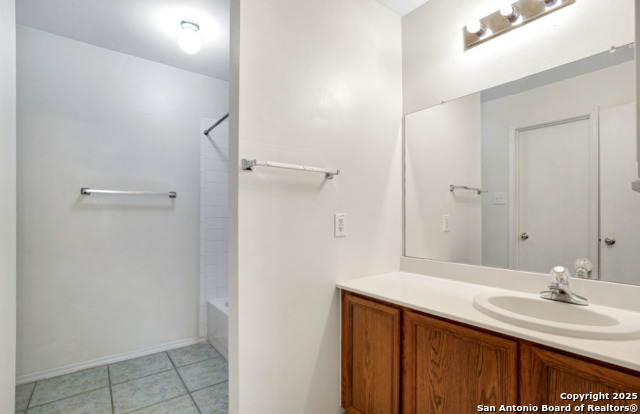 Image 15 of 24 For 10603 Shaenridge N