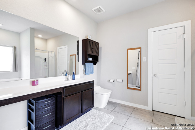 Listing photo id 12 for 6803 Emerald Valley