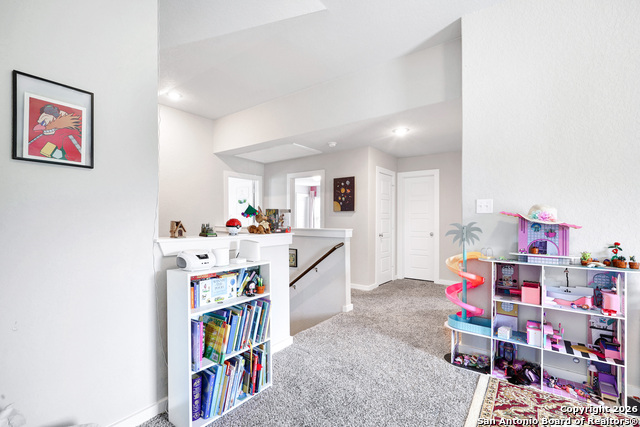 Listing photo id 16 for 6803 Emerald Valley