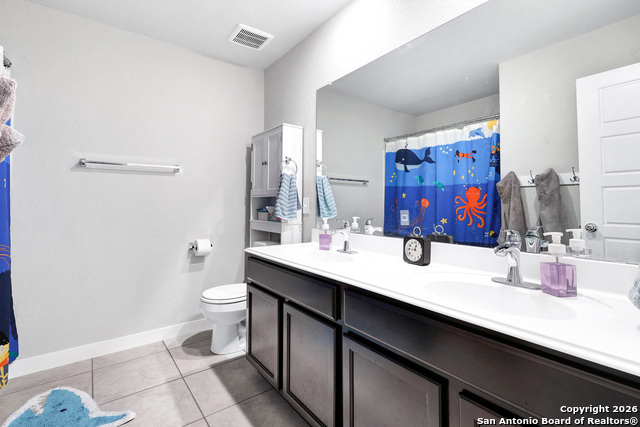 Listing photo id 21 for 6803 Emerald Valley