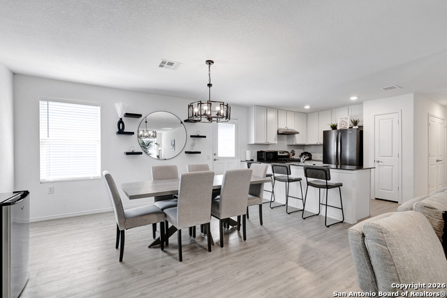 Image 6 of 19 For 4510 Martin Way