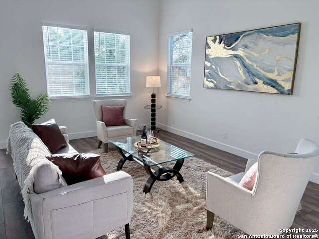 Image 6 of 25 For 1064 Overbrook Ln