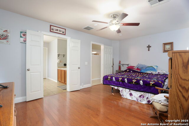 Image 11 of 29 For 5124 Knollwood