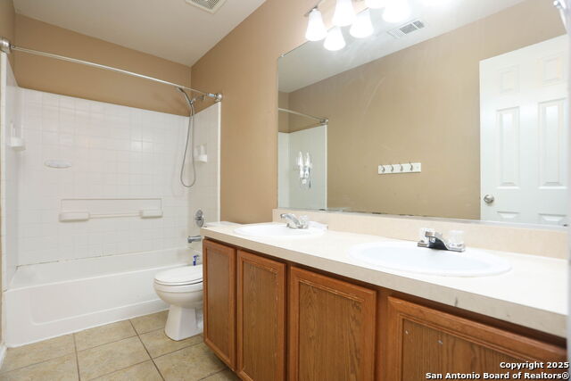 Image 21 of 29 For 5124 Knollwood