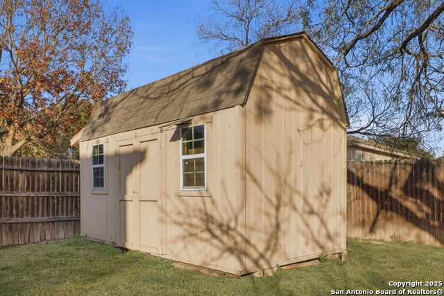 Image 34 of 43 For 510 Limestone Flat