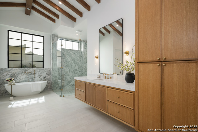 Image 24 of 66 For 7126 Bluff Strand