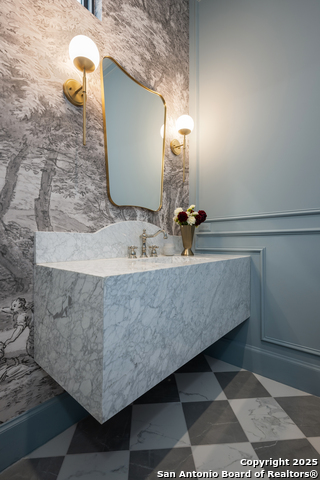 Image 31 of 66 For 7126 Bluff Strand