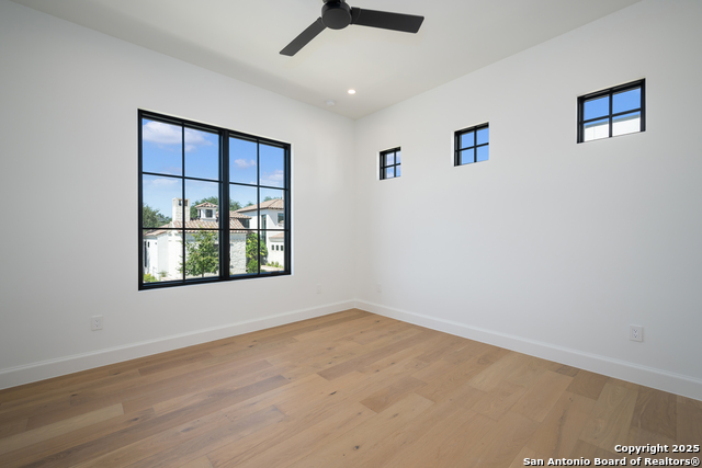 Image 52 of 66 For 7126 Bluff Strand