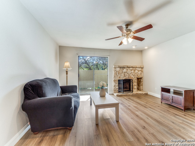 Image 4 of 12 For 5322 Medical Dr  C-103