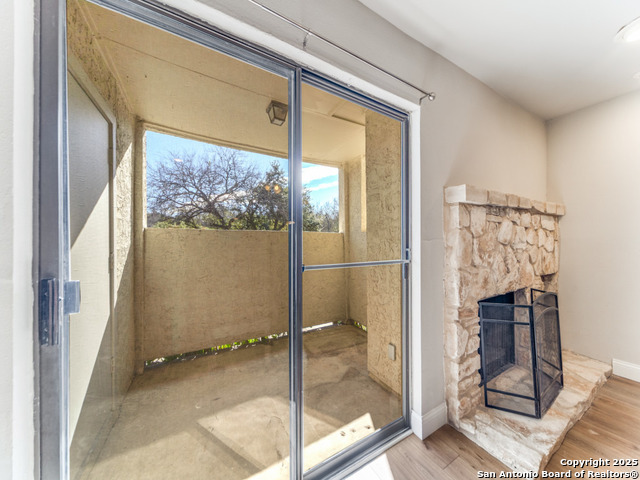 Image 6 of 12 For 5322 Medical Dr  C-103