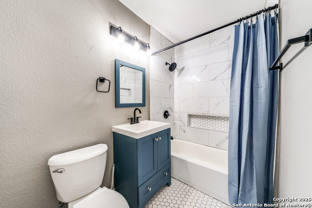 Image 15 of 20 For 403 Dickson W