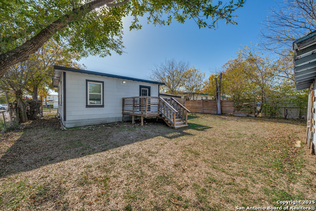 Image 19 of 20 For 403 Dickson W