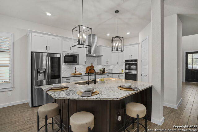 Image 18 of 53 For 3827 Glenellen