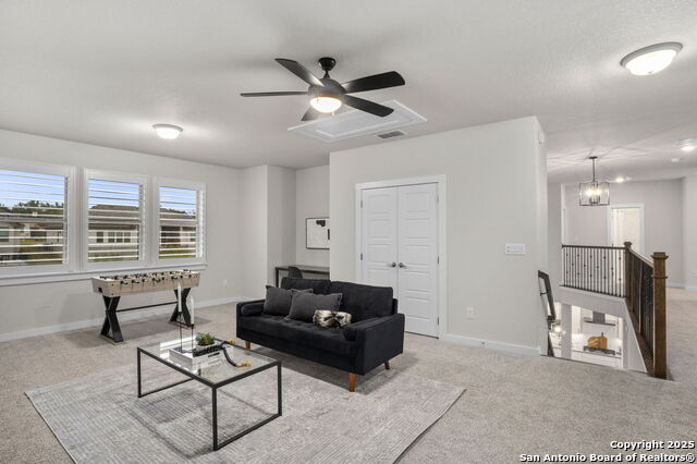 Image 34 of 53 For 3827 Glenellen