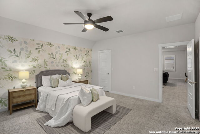 Image 35 of 53 For 3827 Glenellen