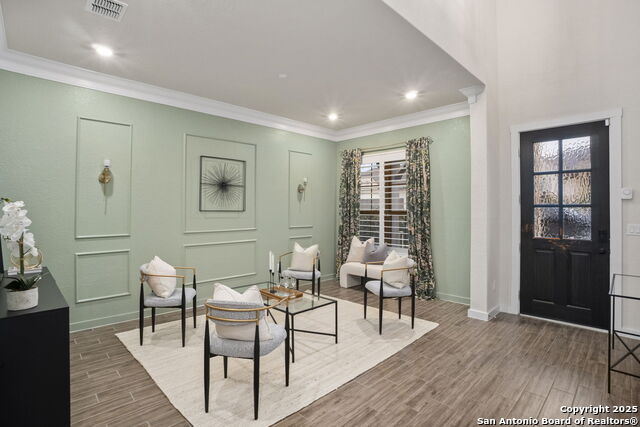 Image 4 of 53 For 3827 Glenellen