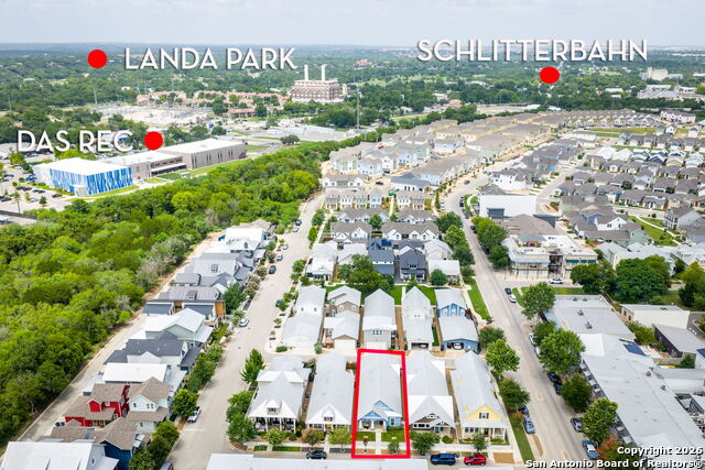 Image 28 of 28 For 649 Center Green