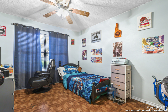 Image 15 of 23 For 7234 Raintree Forest