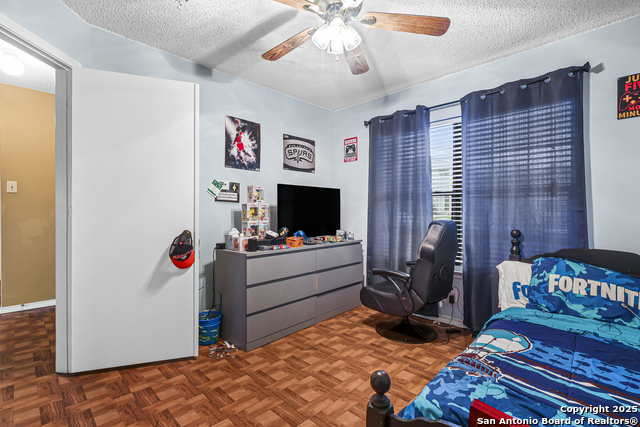 Image 16 of 23 For 7234 Raintree Forest