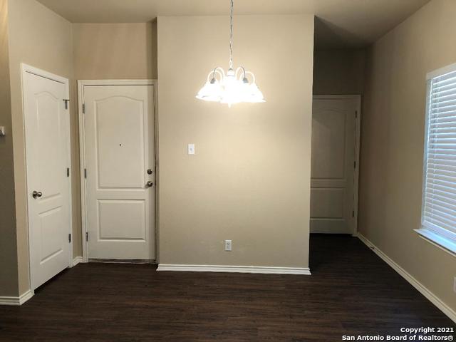 Image 10 of 27 For 5514 Justin Cove