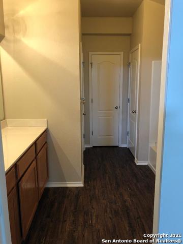 Image 23 of 27 For 5514 Justin Cove