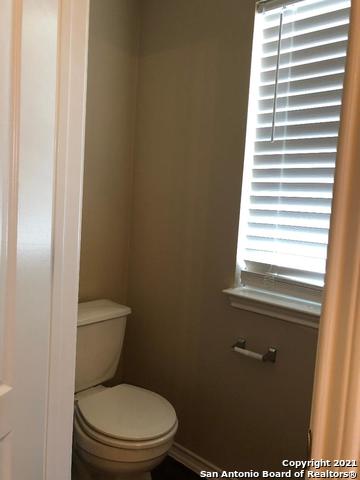 Image 25 of 27 For 5514 Justin Cove