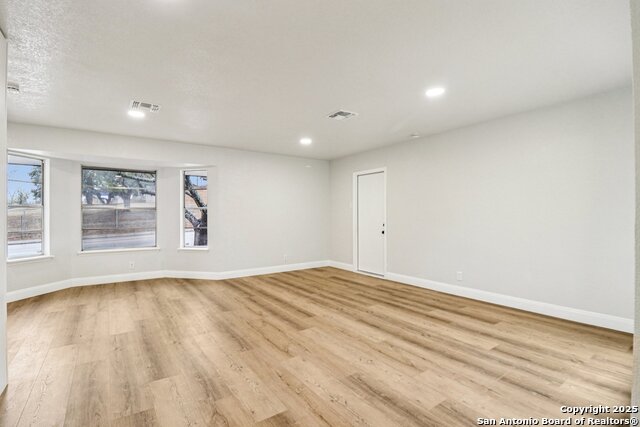 Image 20 of 37 For 5630 Lon Chaney