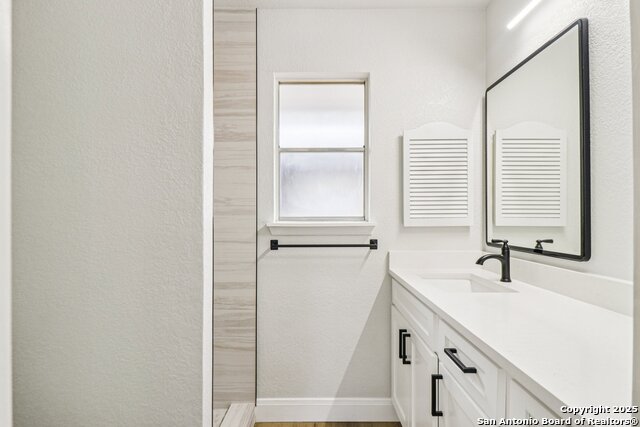 Image 27 of 37 For 5630 Lon Chaney